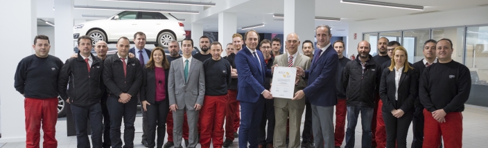 Audi Center València recibe el BEST OF premio a la excelencia